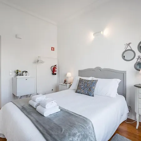 Guestready - Gold Leaf 3b Apartment Porto